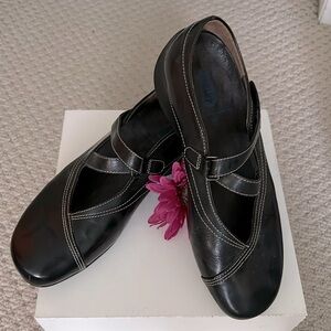 🌸Wolky Black Smooth Passion Mary Jane Walking Shoes in Size 40
